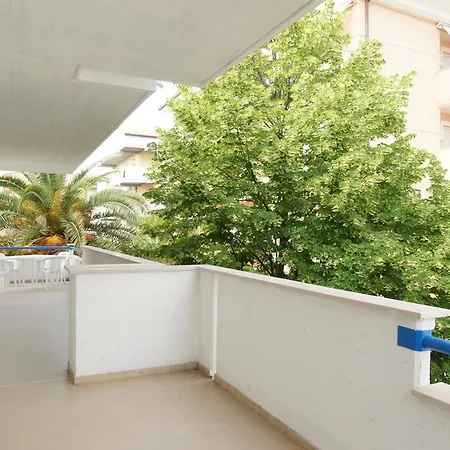 Via Olimpica Apartman *